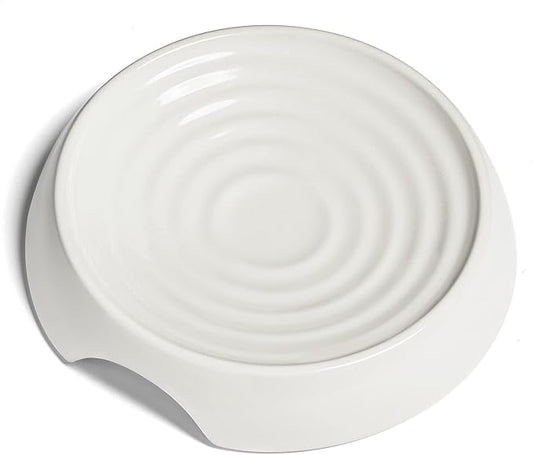 CatGuru Cat Bowls, Whisker Friendly Cat Food Bowl for Indoor Cats, Reliefs Whisker Fatigue, Wide Pet Bowl, Non Slip Pet Feeding Bowls, Shallow Kitten Dish (Ceramic, White)