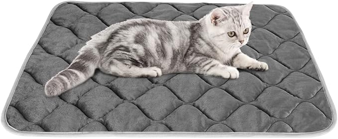 ULIGOTA Self-Warming Cat Bed and Heating Mat - Thermal Pet Bed for Dogs and Cats - Crate Pad