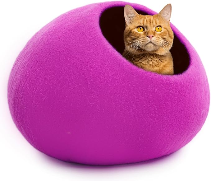 Woolygon Premium Wool Cat Cave Bed - Felt Cat Cave Handmade from 100% Merino Wool, Pet Friendly Felt Cat Bed for Indoor Cats and Kittens