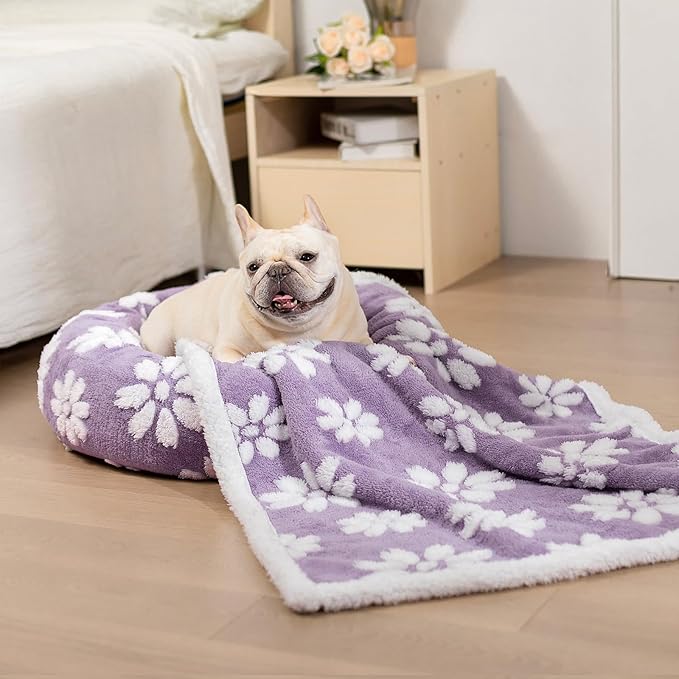 Donut Dog Beds for Medium Dogs, Calming Round Cat Beds for Indoor Cats, Cute 3D Textured Flower Pet Bed with Removable Washable Cover and Anti-Slip Bottom(Purple,30")