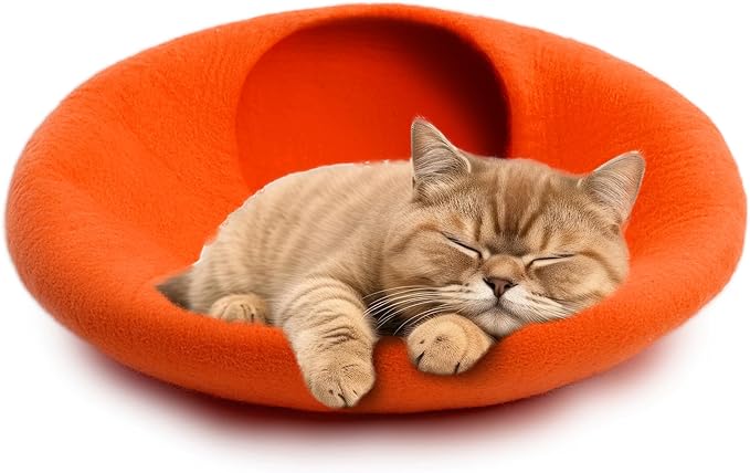 Woolygon Premium Wool Cat Cave Bed - Felt Cat Cave Handmade from 100% Merino Wool, Pet Friendly Felt Cat Bed for Indoor Cats and Kittens