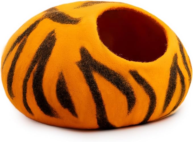 Woolygon Premium Felt Cat Cave Bed β Wool Kitty Beds Handcrafted Kitten Caves Bed for Indoor Cats - Made from 100% Eco-Friendly Merino Wool, Foldable Cat Hidewawy Covered Cat House Pod