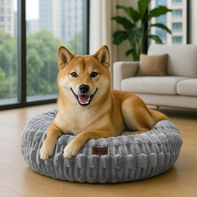 ShinHye Cat Bed - Washable Donut Bed for Cats and Small Dogs, Calming Round Pet Bed with Non-Slip Bottom, Indoor Comfort for Puppy & Kitten(ZJ-Grey-32x32)