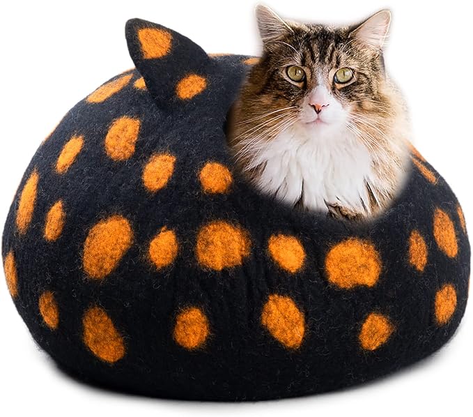 Woolygon Wool Cat Cave Bed - Handcrafted 100% Merino Wool, Eco-Friendly Felt Cat Cave for Indoor Cats and Kittens (Black Polka)