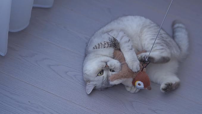 Flappy Bird Cat Toy for Indoor Cats, Simulated Chirping Flapping Wings Bird, Interactive Catnip Toys, Plush Kitten Exercise Toys (Brown Sparrow)