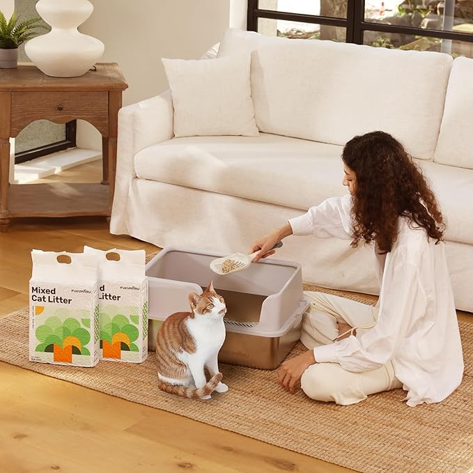 FUKUMARU Tofu Cat Litter, 32 LBS Clumping Cat Litter, Dust Free, Natural, Unscented, Flushable, Lightweight, Low Tracking, Mixed Apple Wood, 24/7 Odor Control, 8 lb x 4 Bags