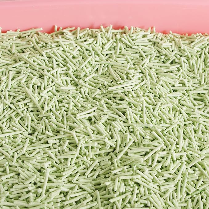 Tofu Cat Litter Green Tea 5.5 Lbs X 4 Bags, Flushable Clumping Fast Drying, Ultra Absorbent, Low Tracking Cat Litter 2mm Pellets.